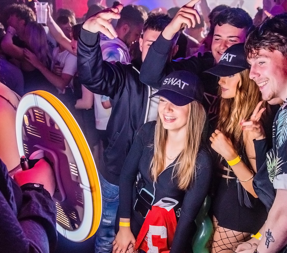 Mobile Ring Roamer photo booth