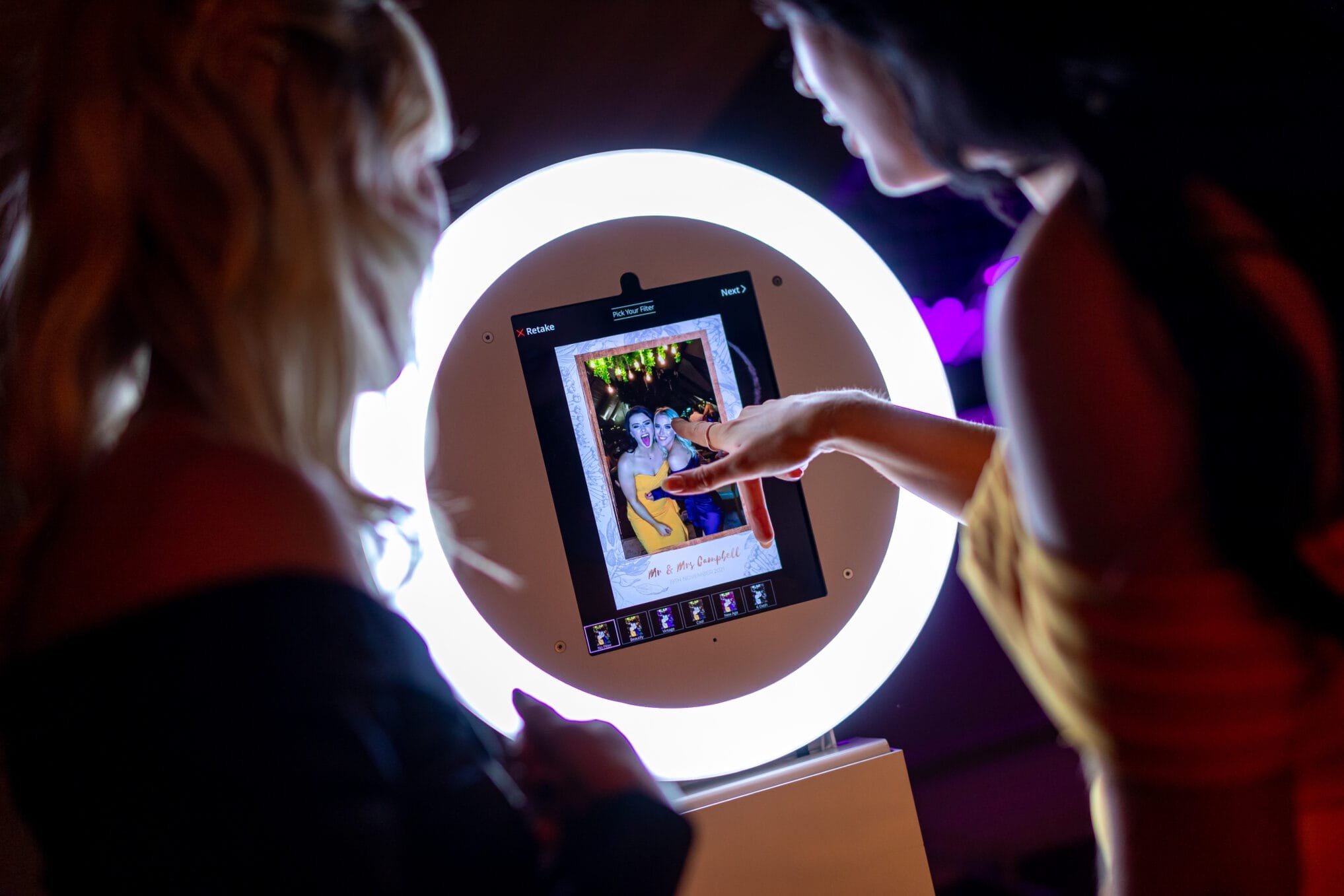 Selfie booth delivery and setup